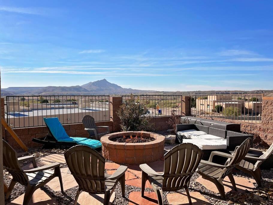 Turtleback Oasis - Minutes To Lake, Hot Springs, Golf - Luxurious, Spacious And Equipped Elephant Butte Екстериор снимка